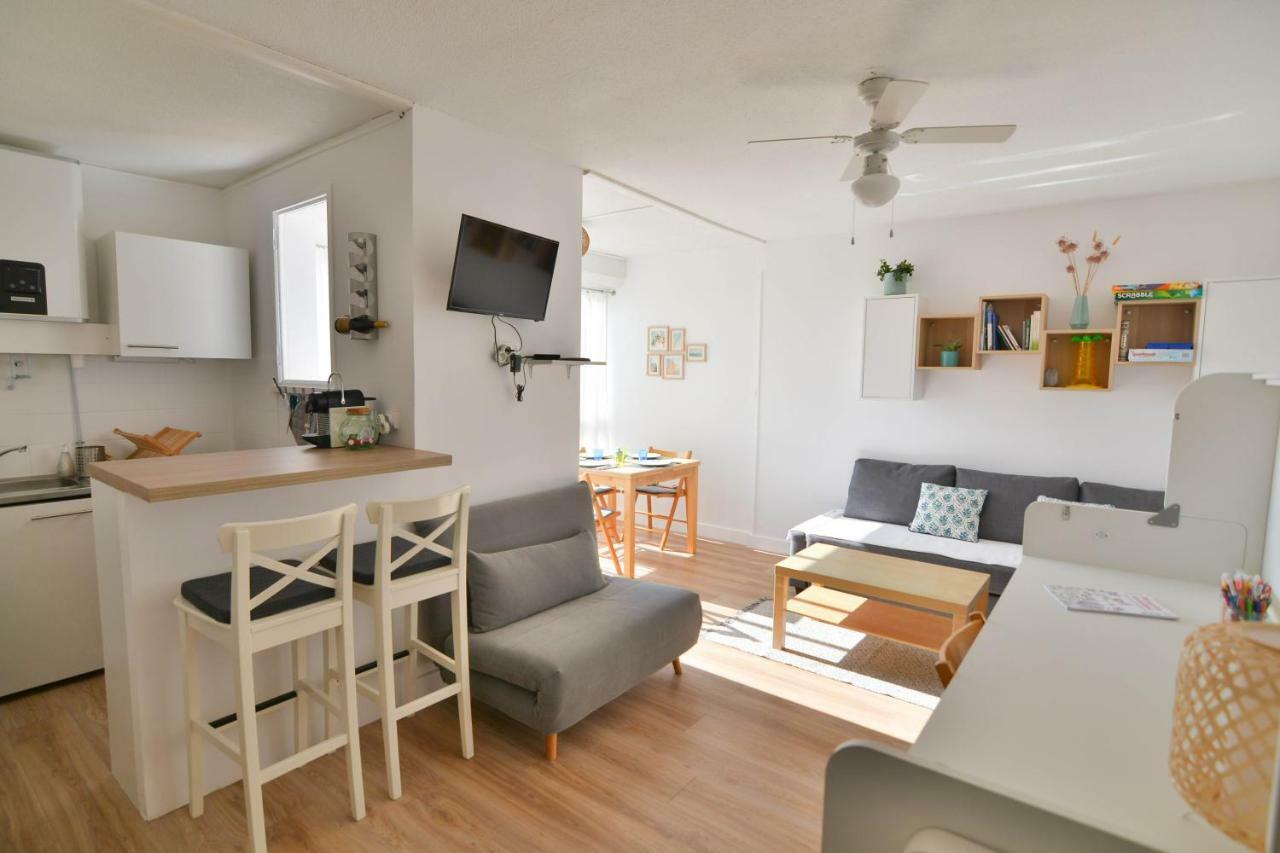 Studio Carnon Loggia Au Soleil Et La Mer A 2 Pas モーギオ エクステリア 写真